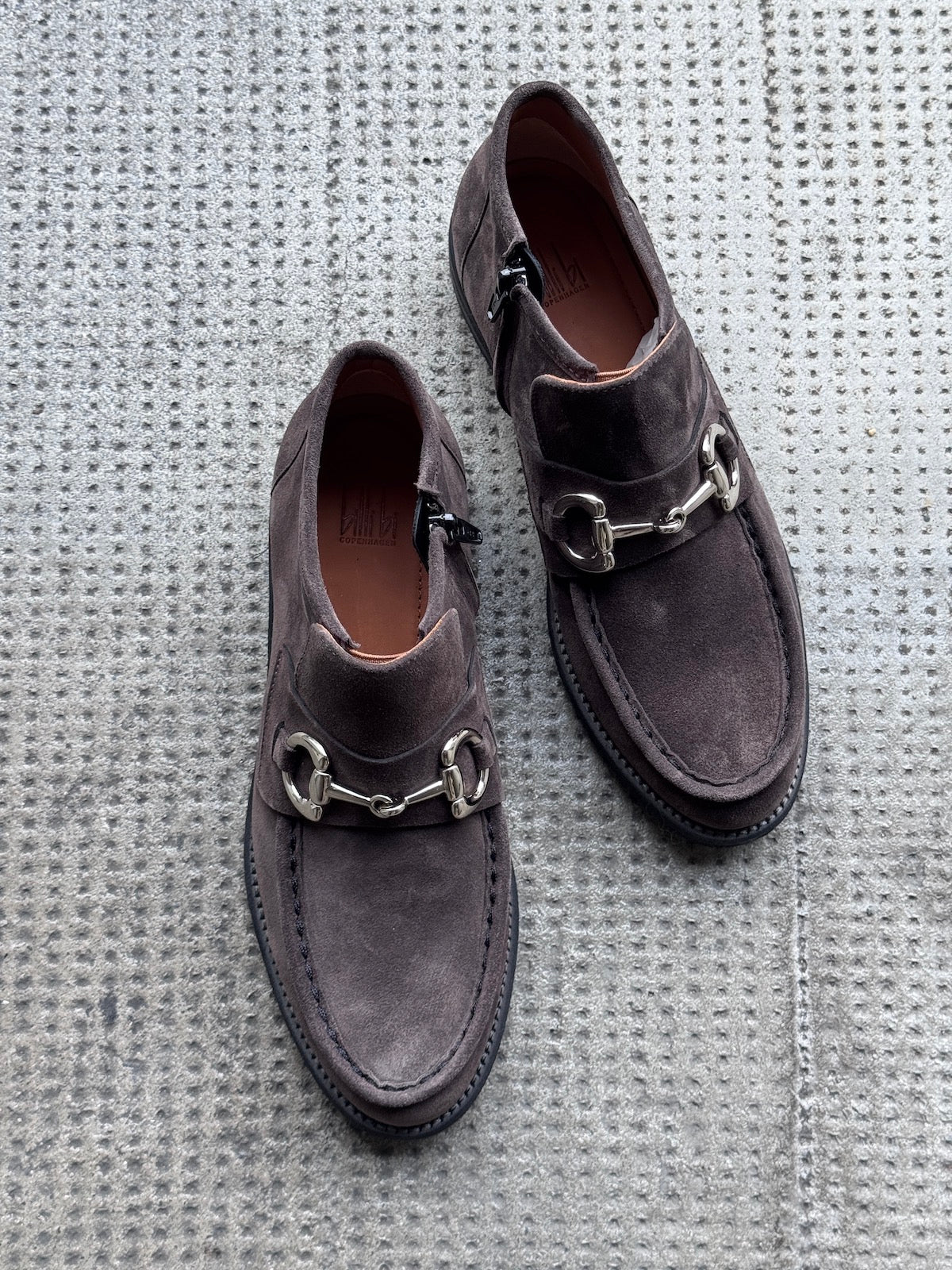Loafer aus Wildleder mit Crepe-Sohle
