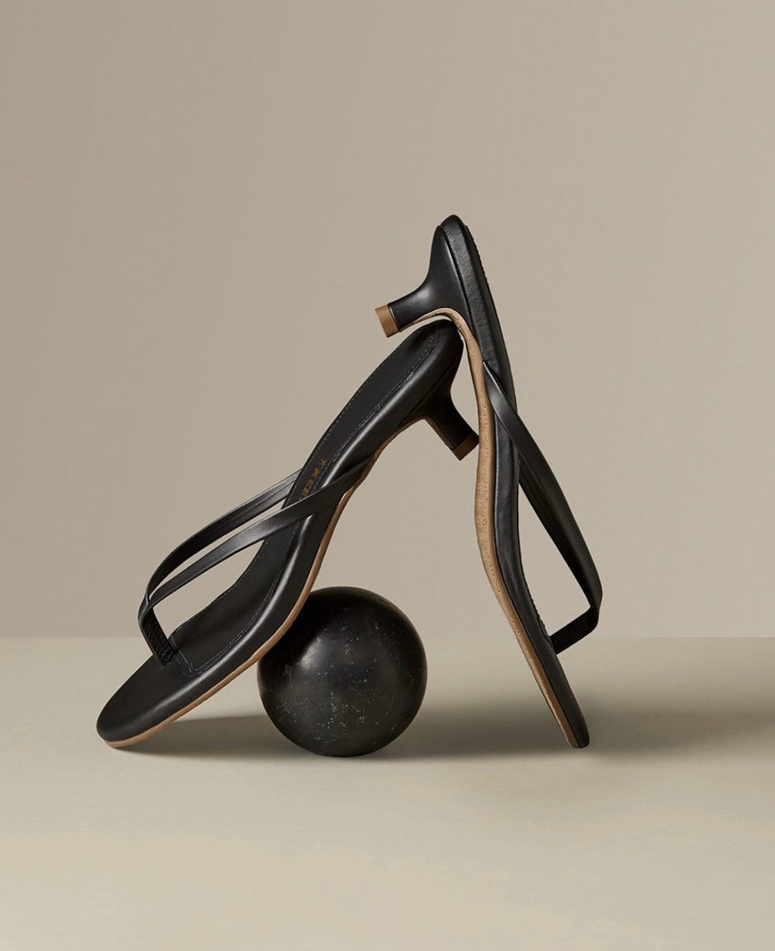 Square Toe Julia Suede Sable