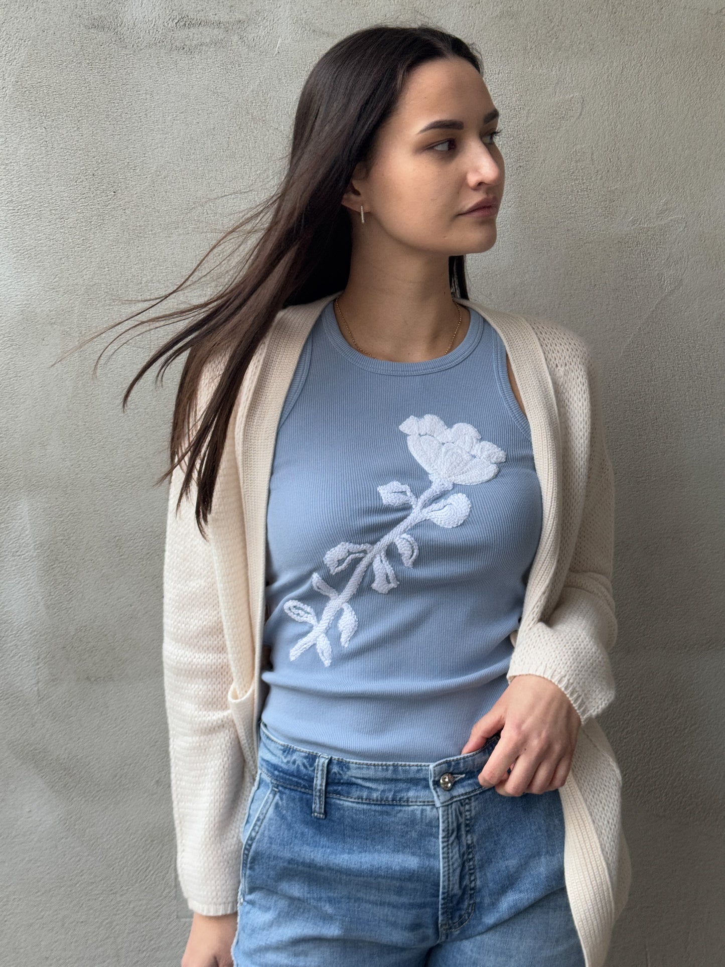 POWERFUL FLOWER Top