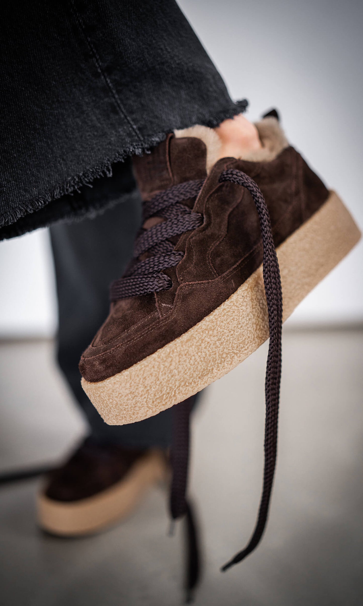 Sneaker BAZAR mit Lammfellfutter