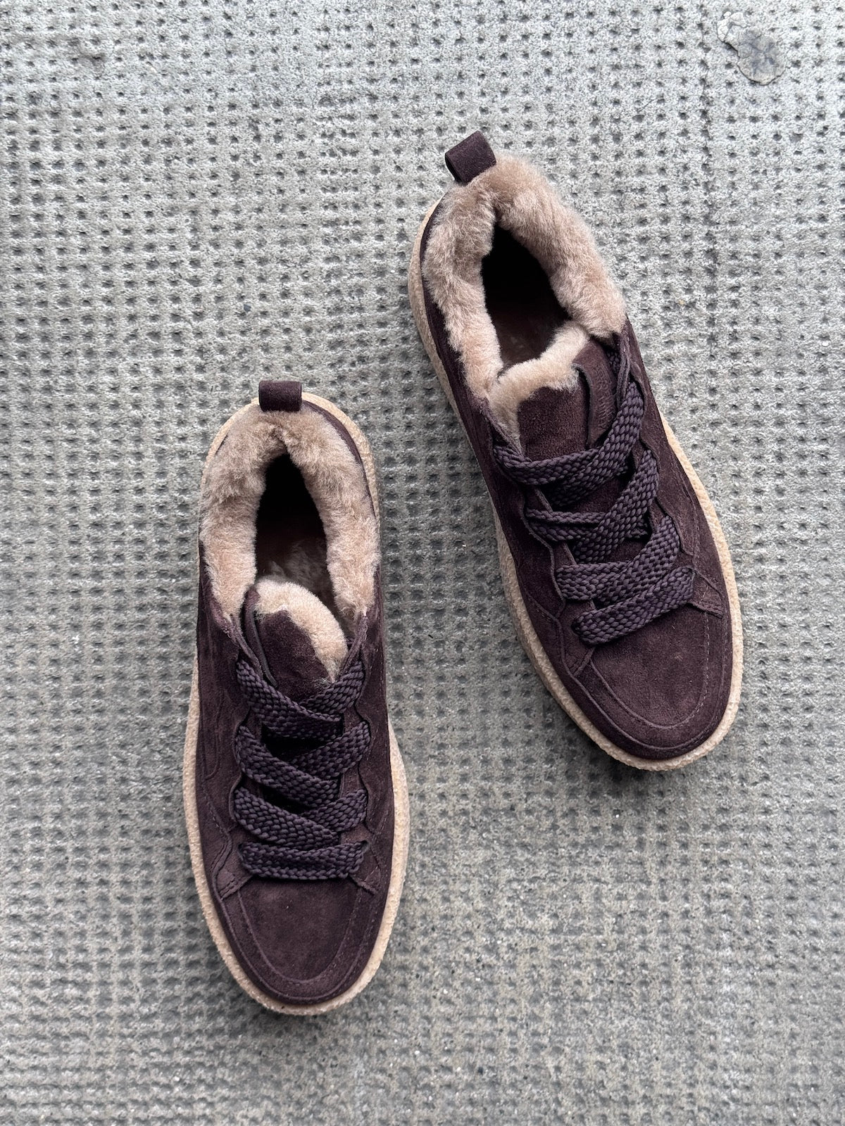 Sneaker BAZAR mit Lammfellfutter