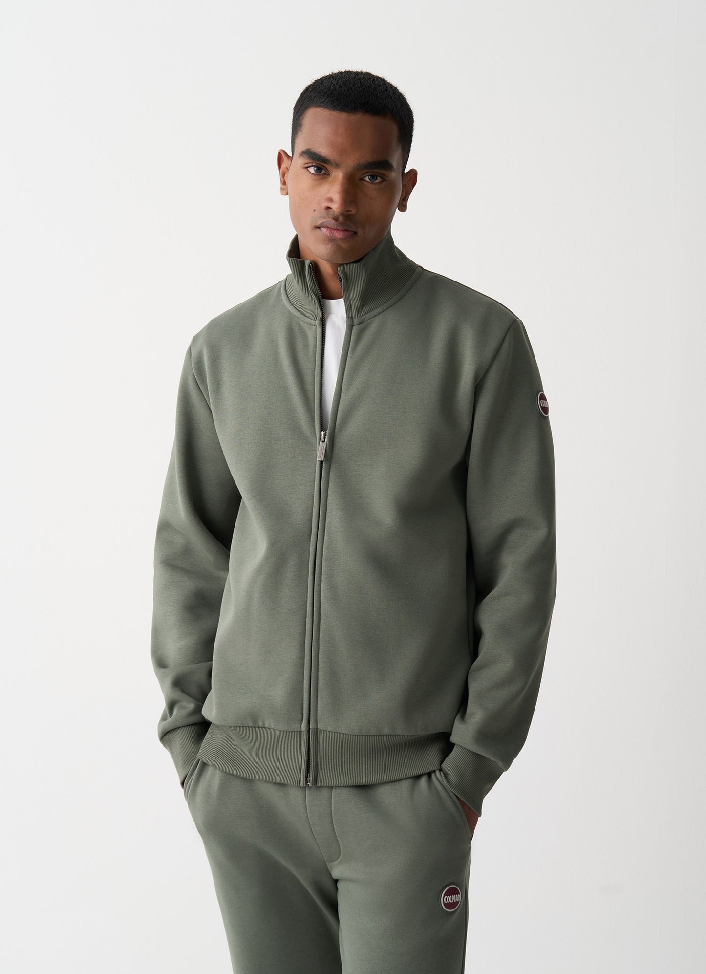 Bequemes Sweatshirt aus weichem Baumwollfleece mit funktionalen Details.