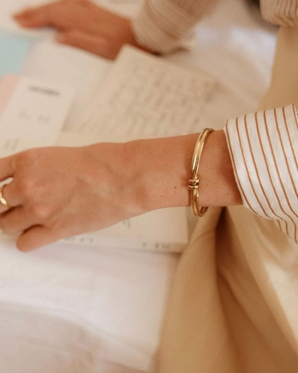 SWIVEL Bangle