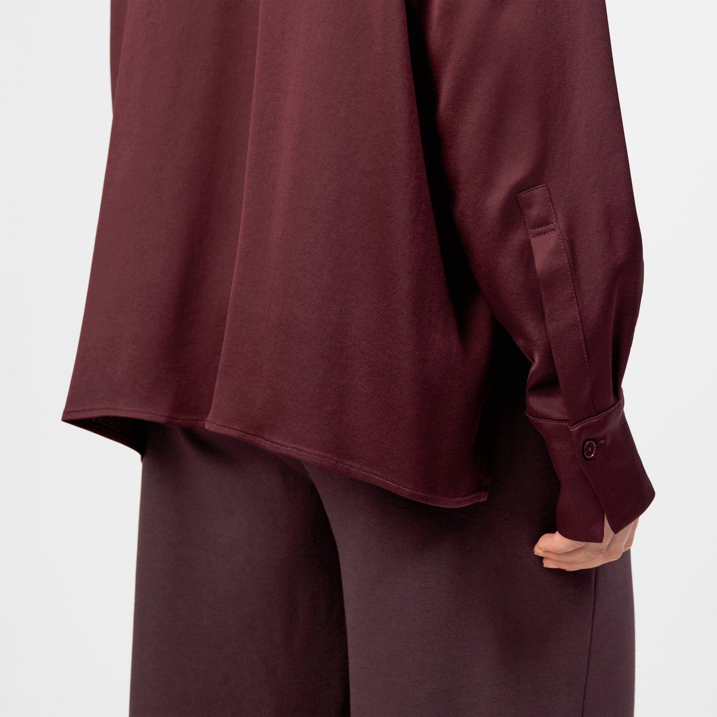 CLOELIA Hemdbluse aus Satin