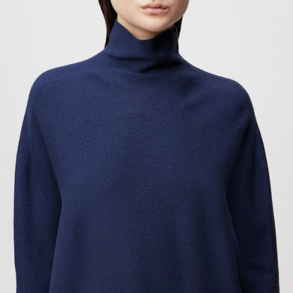 LIORA Egg-Shape Rollkragenpullover