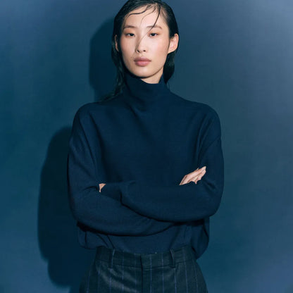 LIORA Egg-Shape Rollkragenpullover