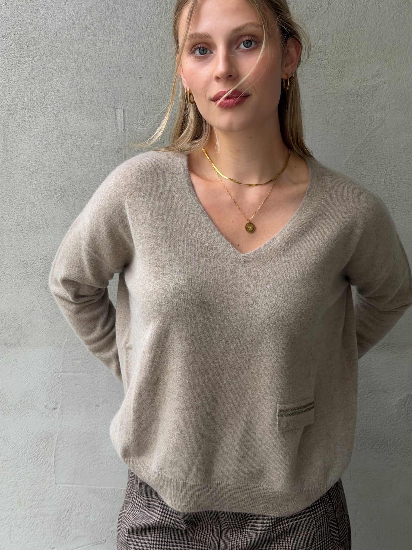 V-Neck Glitter Pocket 100% Cashmere