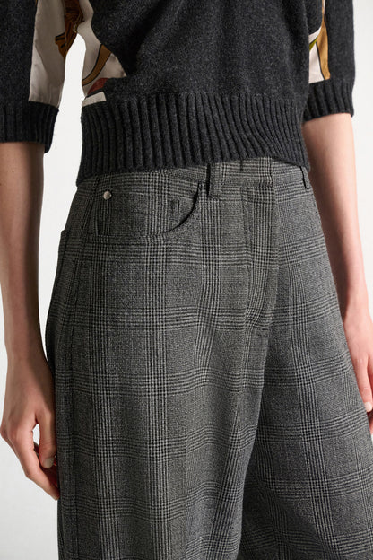 GRAPHIC TWIST pants