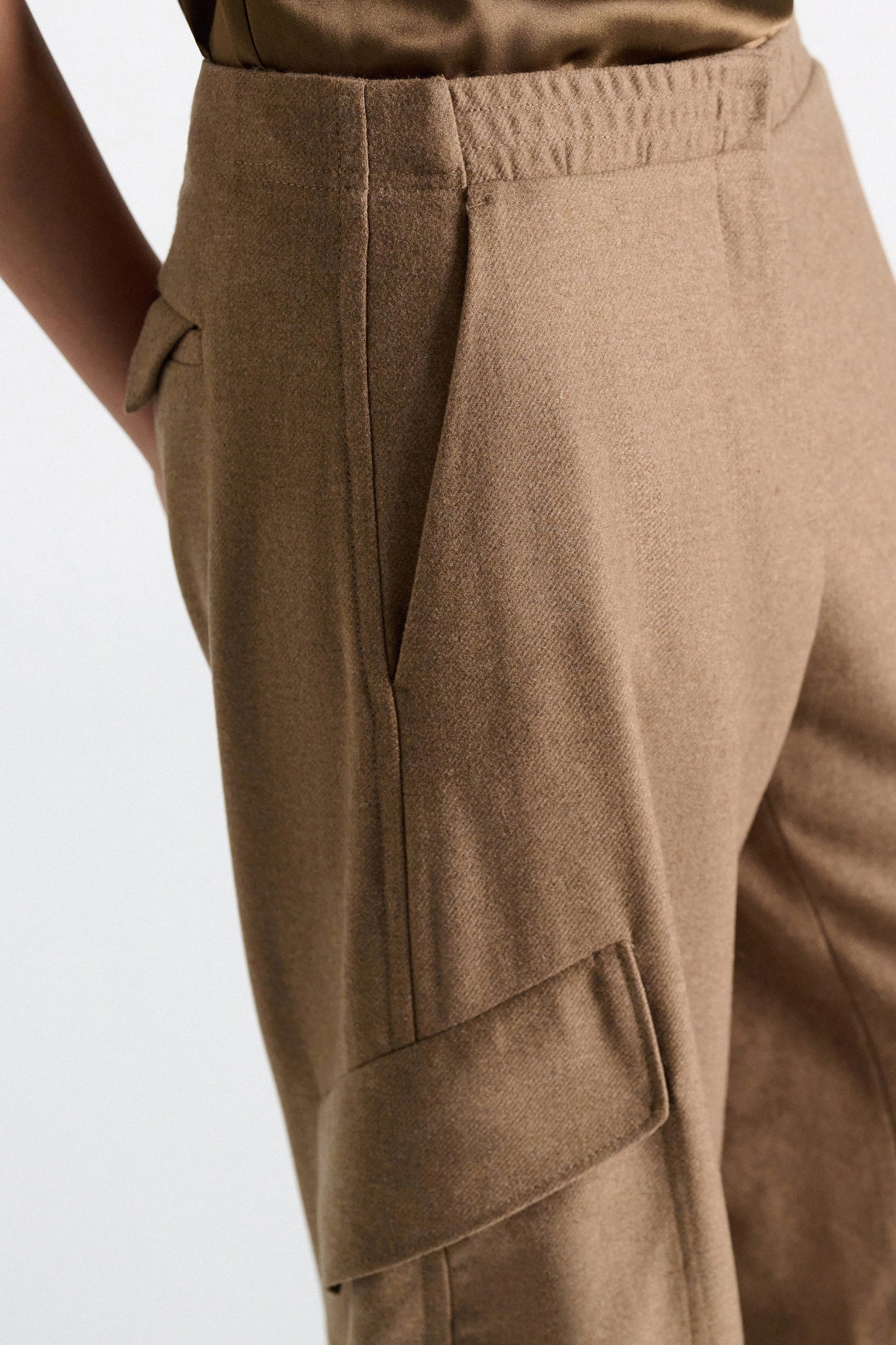 LIGHT SOFTNESS pants