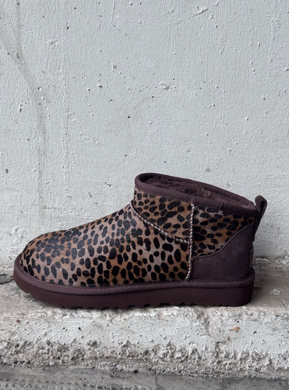 UGG CLASSIC ULTRAMINI Leo