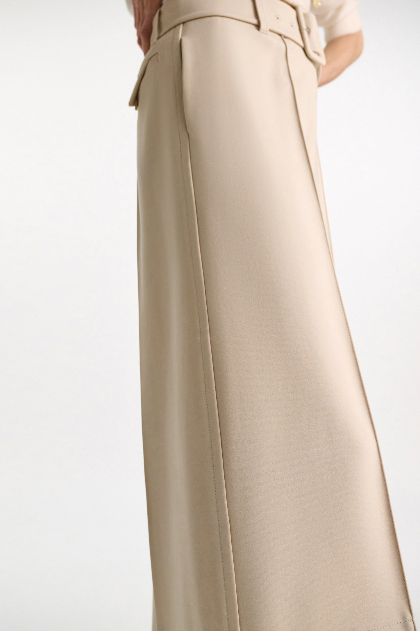 Hose EMOTIONAL ESSENCE PANTS