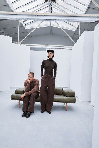 ROSSI NOA FLUID CADE – Bundfaltenhose aus fließendem Stoff