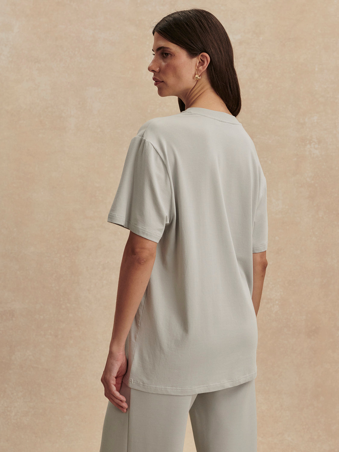 leighton boyfriend tee