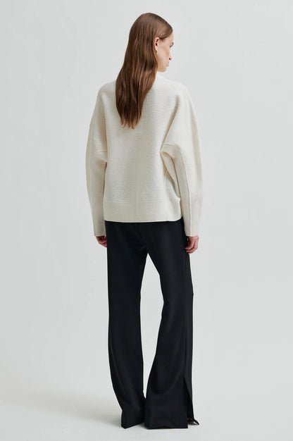 SECOND FEMALE Pullover O-N ECK