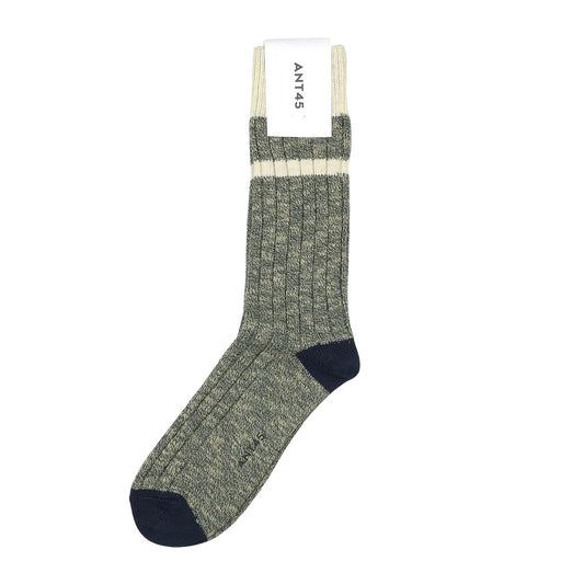 ANT 45 Strumpf JURA SHORT Oliv