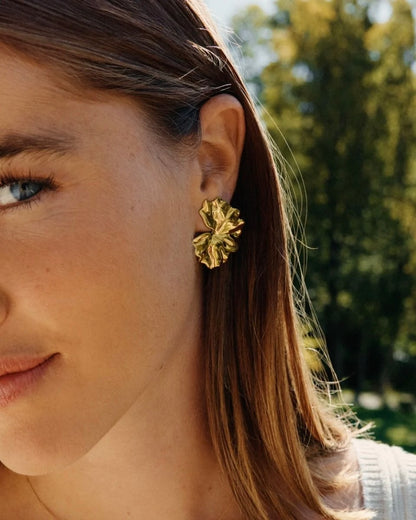 GERANA STUDS L