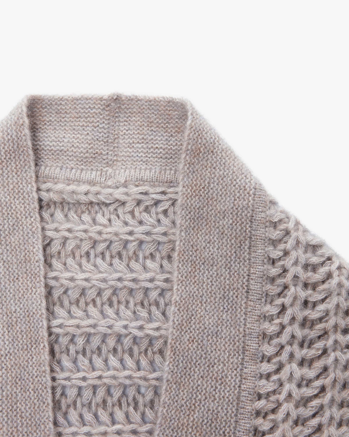 Cashmere-Baumwoll-Mix Cape in Hellgrau mit Fransen-Details