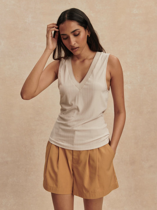 corby v neck tank