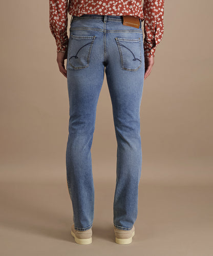 Straight Leg JeansnJACK