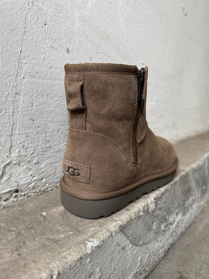 UGG Boots CLASSIC MINI BAILEY ZIP