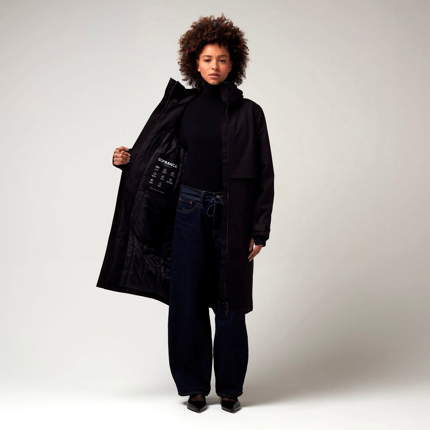 NEBULA – Funktionaler Parka für unterwegs