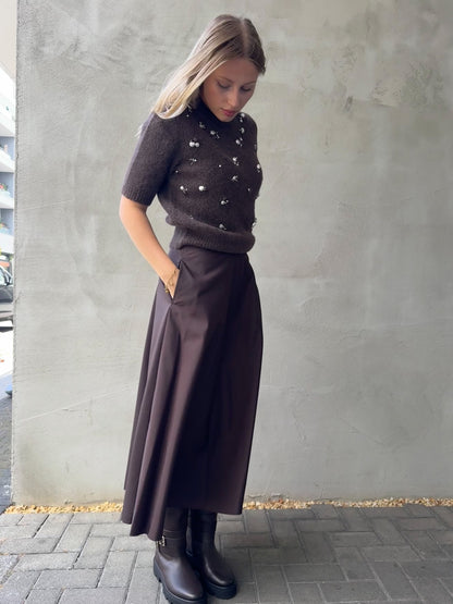 Handbestickter Pullover aus softem Alpaka-Garn. LOVING TOUCH