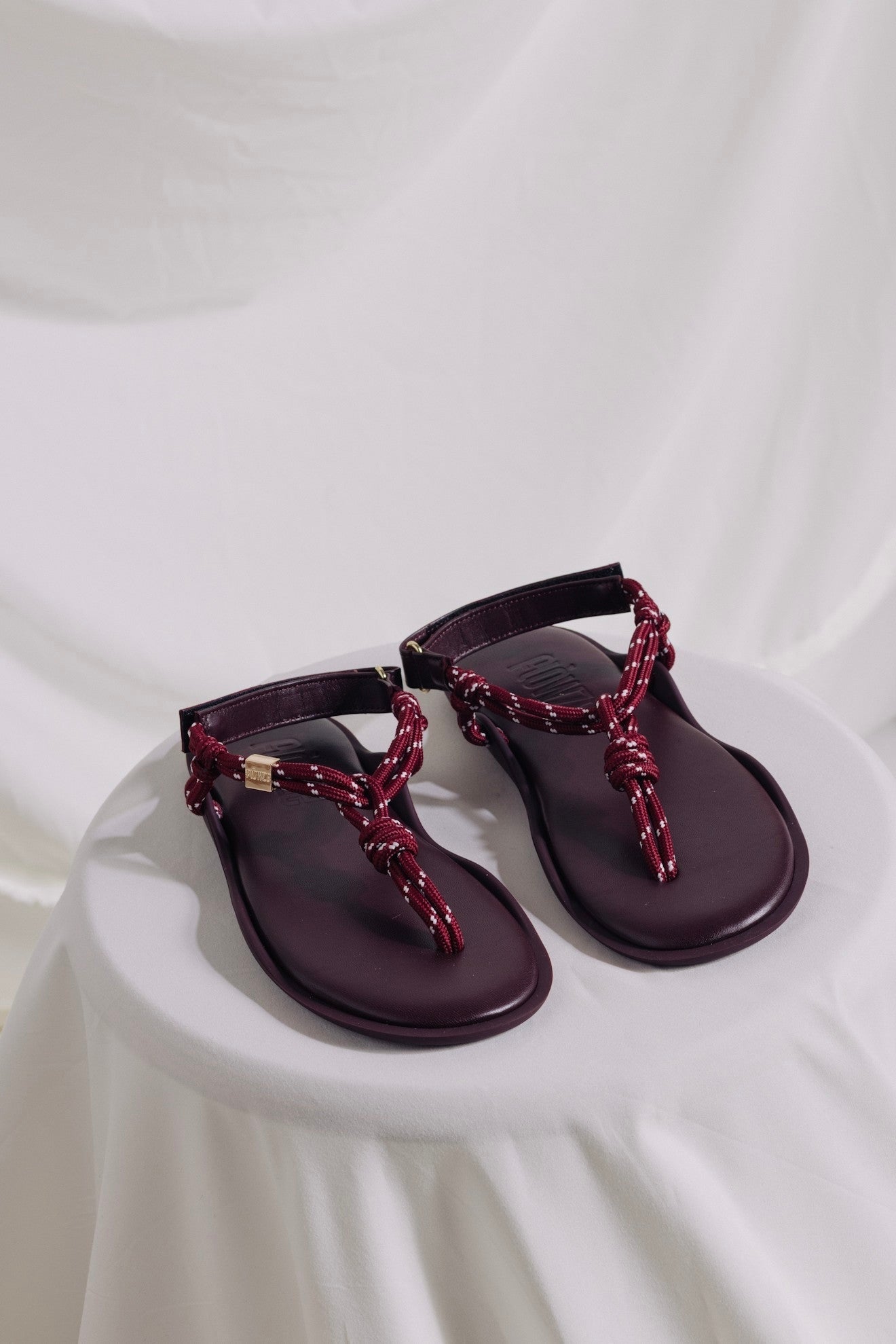 FLò Monocolor Kordelsandalen