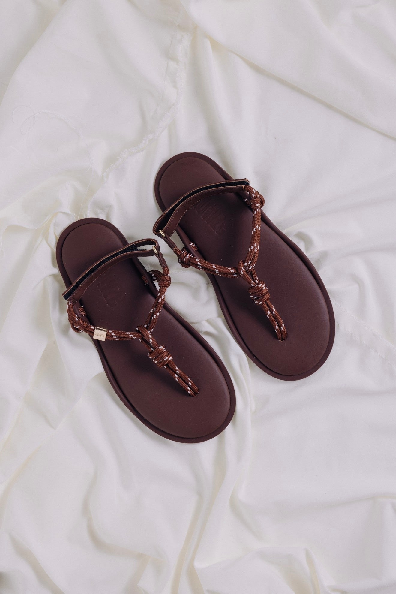 FLò Monocolor Kordelsandalen