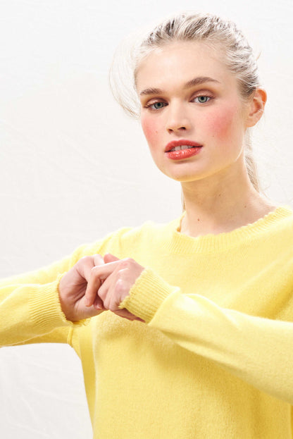 DISTRESSES Crew Cashmere Pullover