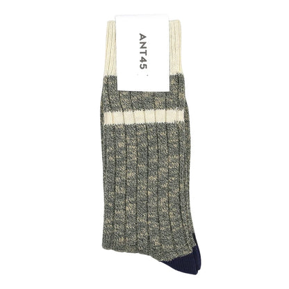 ANT 45 Strumpf JURA SHORT Oliv