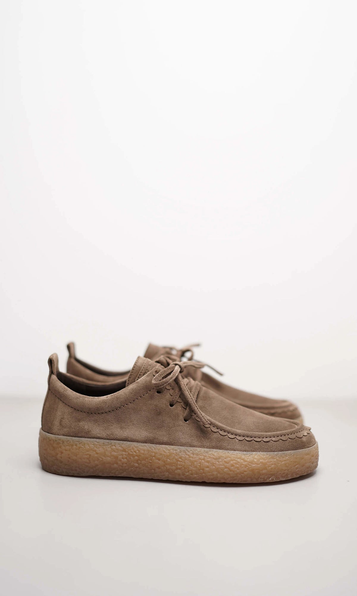 Schnuerer Crepe Pitt Suede