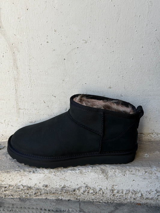 CLASSIC ULTRA MINI Boot Nubuck