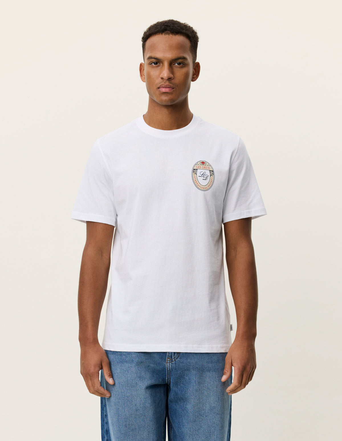 LES DEUX Brady Emblem T-Shirt