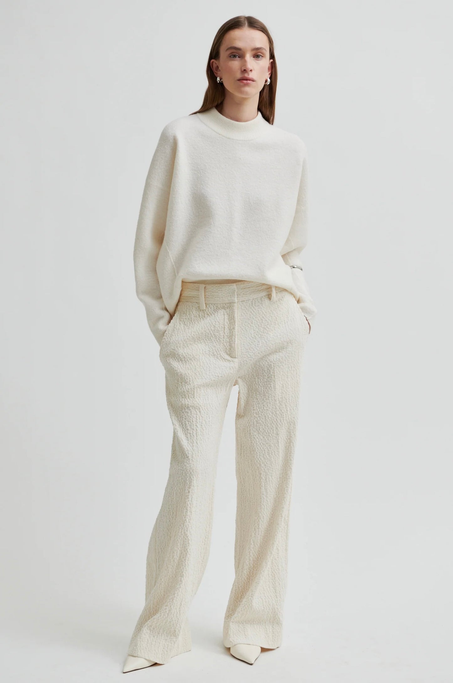 SECOND FEMALE Pullover O-N ECK