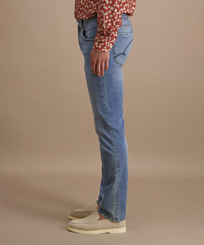 Straight Leg JeansnJACK