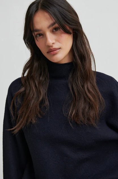 Second Female Life Knit T-Neck