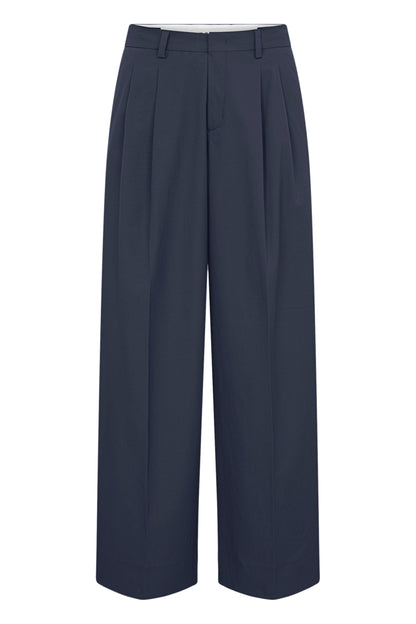 Noa Crop Fluid Cade