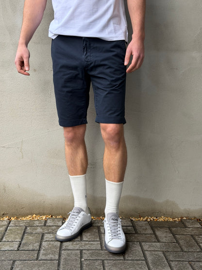 LONDON Bermuda Shorts