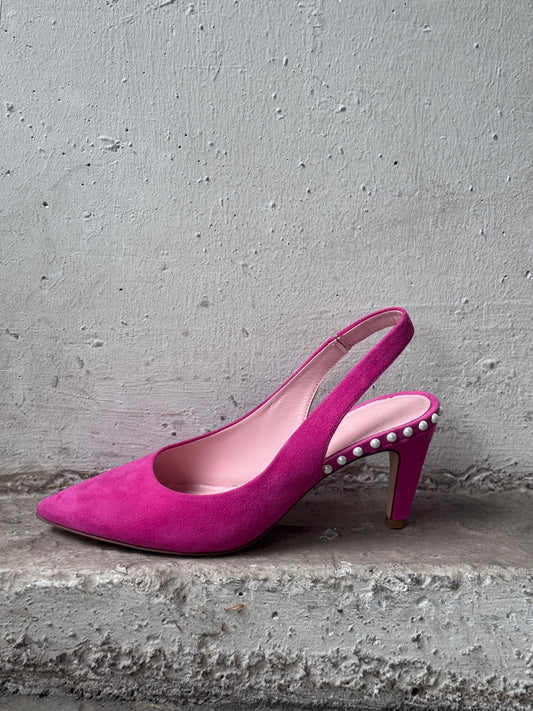 Sling Pumps mit Perlenbesatz