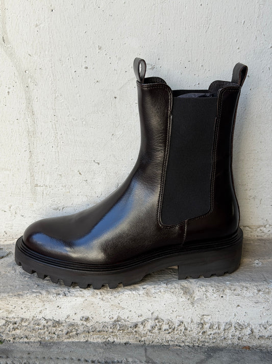 billi Chelsea Boot Calf