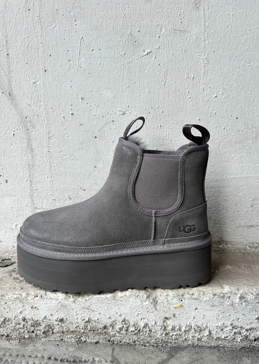 UGG Boots NEUMEL PLATFORM CHELSEA