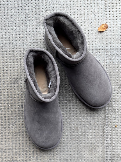 UGG Boots CLASSIC MINI II