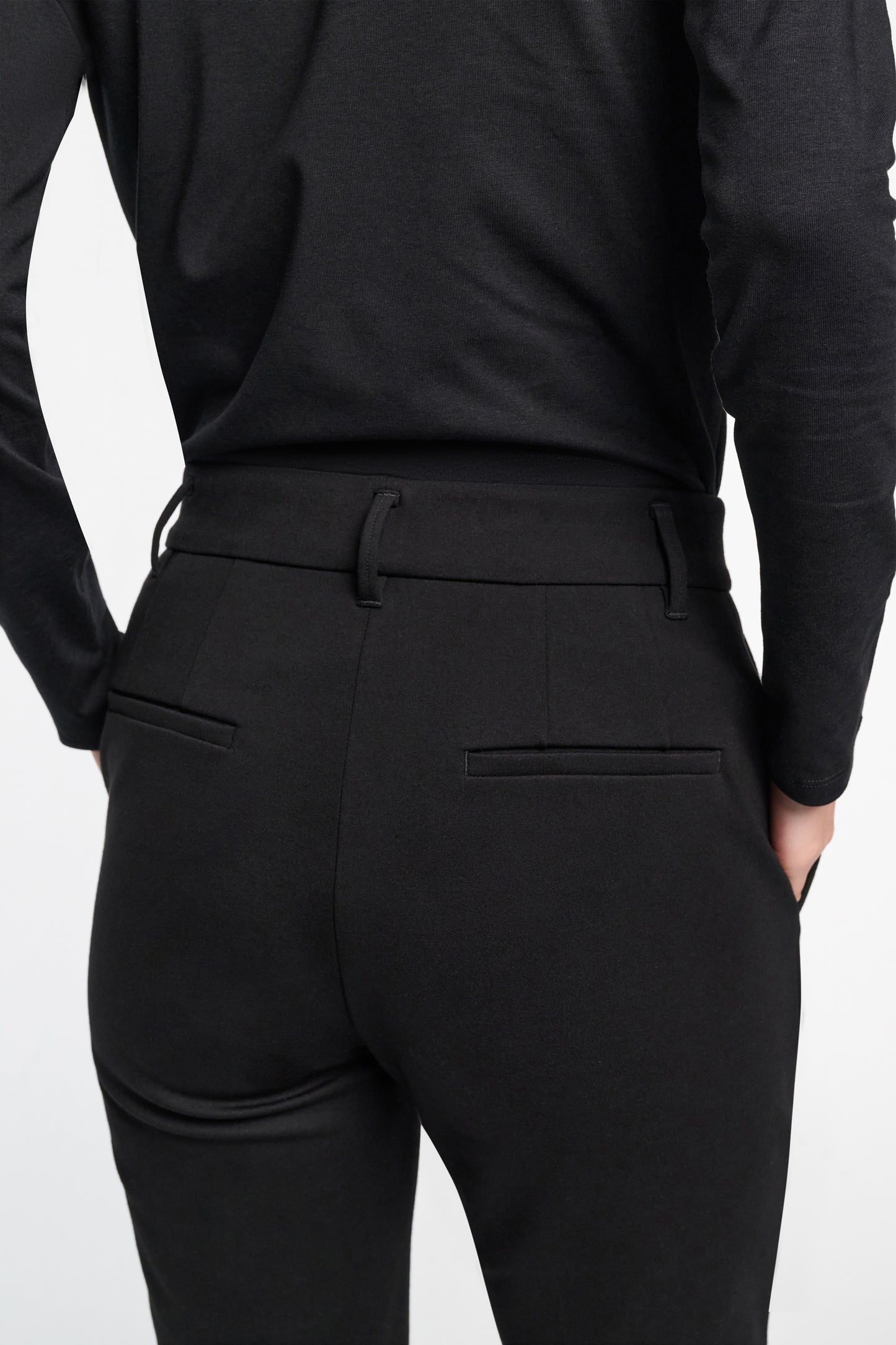 EMOTIONAL ESSENCE pants