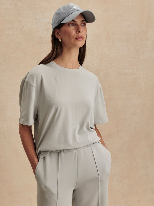 leighton boyfriend tee